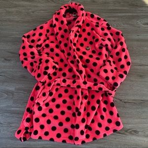PINK Victoria’s Secret hot pink/black polka dots short plush robe